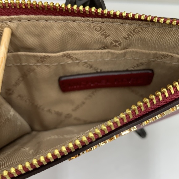 MICHAEL KORS SMALL TOP ZIP COINPOUCH WITH ID CARD MULBERRY COLOR - Picture 10 of 16